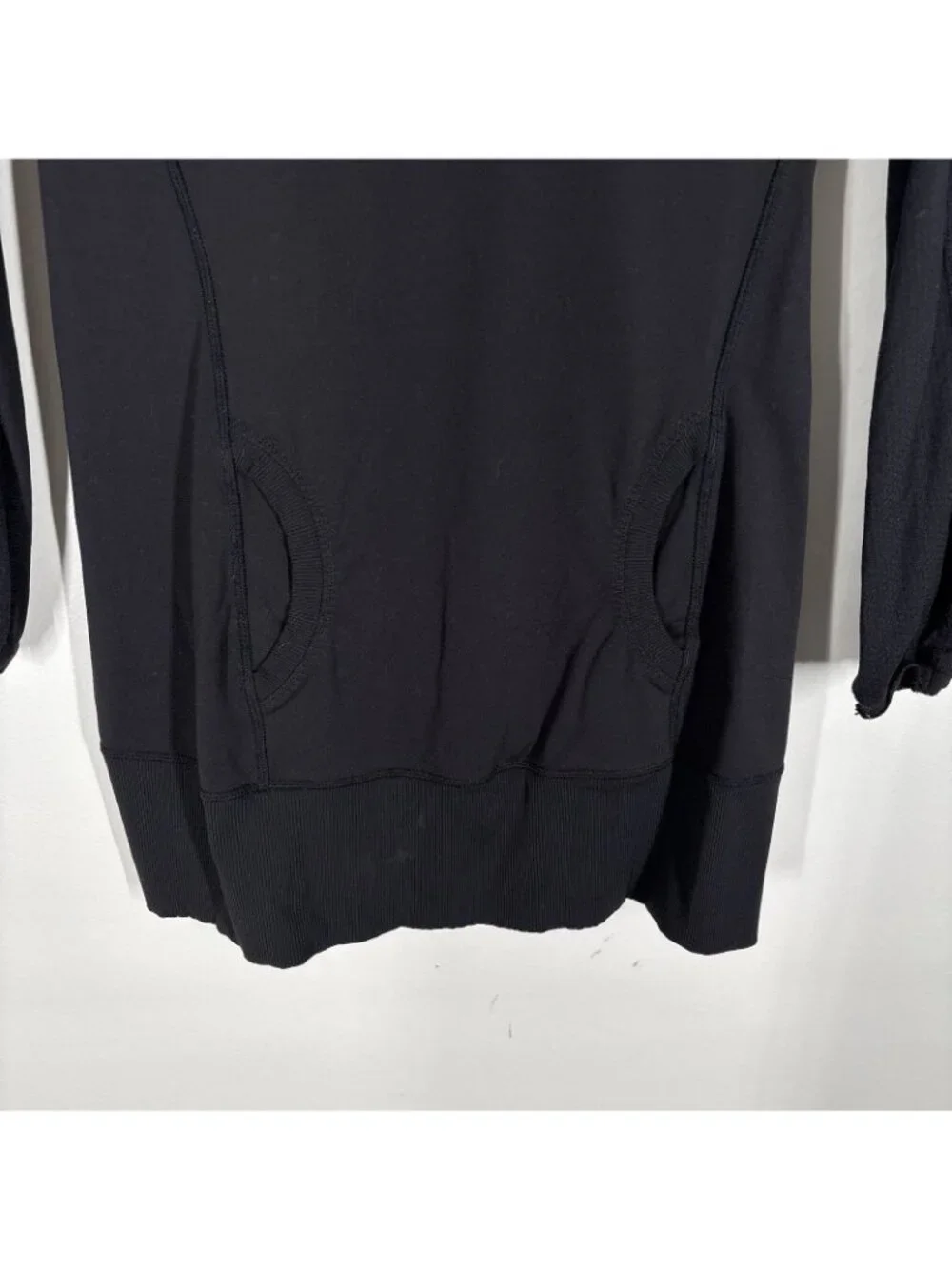 Lululemon Run Stay On Course Pullover Hoodie Women Size 4 Black Athletic READ